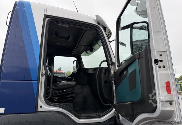 LKW-Fahrgestell Volvo FM-460 6x2*4 Chassis Retarder AHK / Swiss-Vehicle