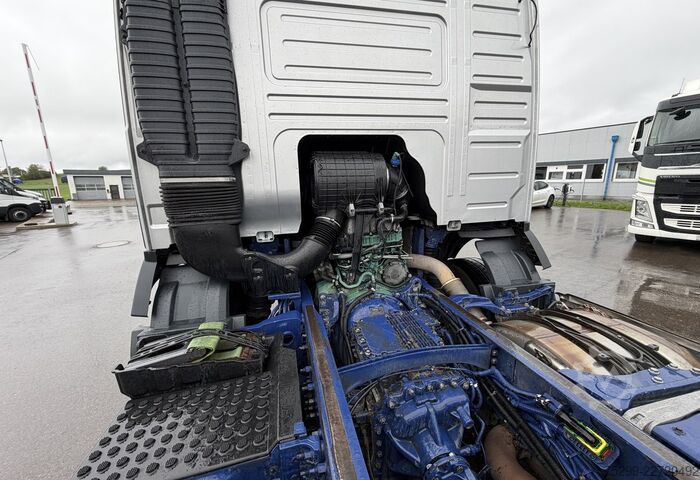 LKW-Fahrgestell Volvo FM-460 6x2*4 Chassis Retarder AHK / Swiss-Vehicle