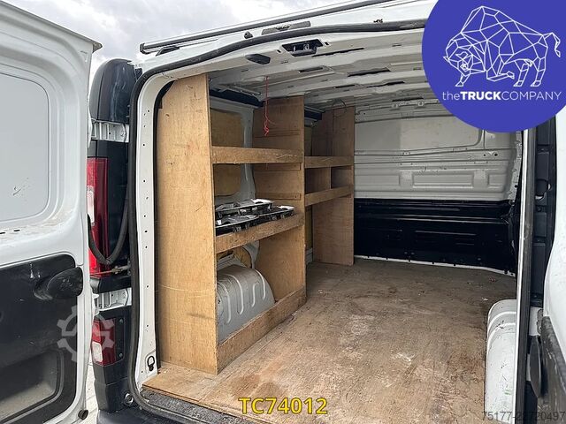 Panel van Opel Vivaro
