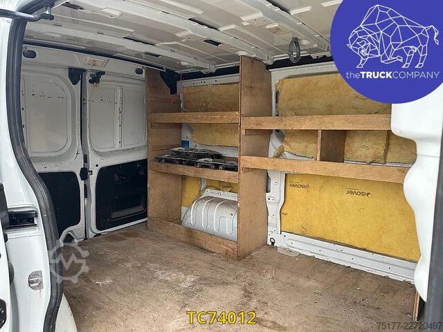 Panel van Opel Vivaro