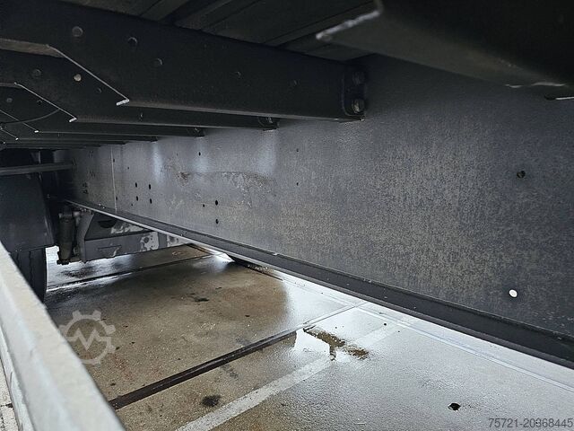 Sliding tarpaulins SAMRO ST39MH