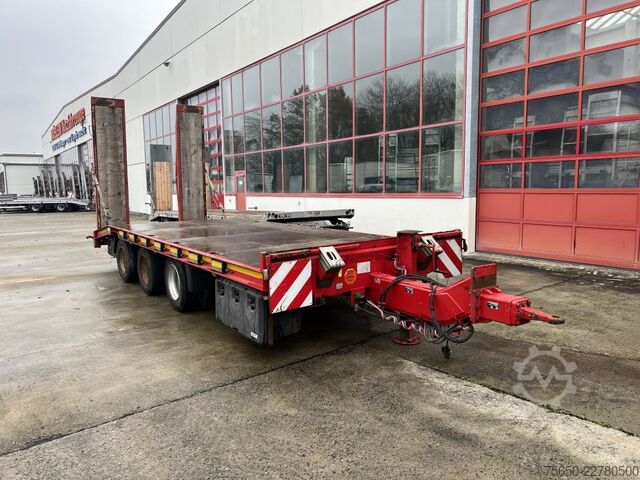 Low loader trailer  3 Achs  Tridemtieflader- Anhänger