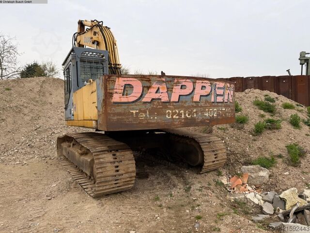 Bagger FURUKAWA 645E