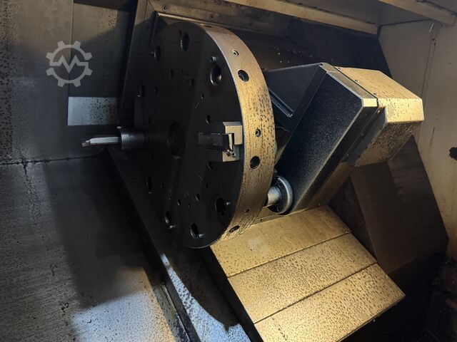 Vertikales Bearbeitungszentrum HAAS MIKRON LCE1100