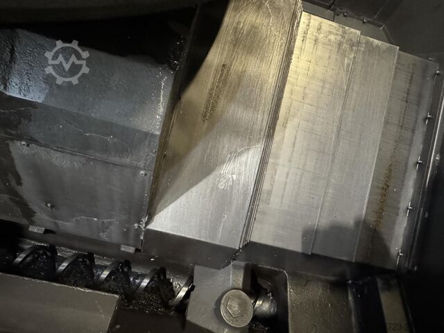 Universal-Bearbeitungszentrum Mikron HPM 1150U iTNC530