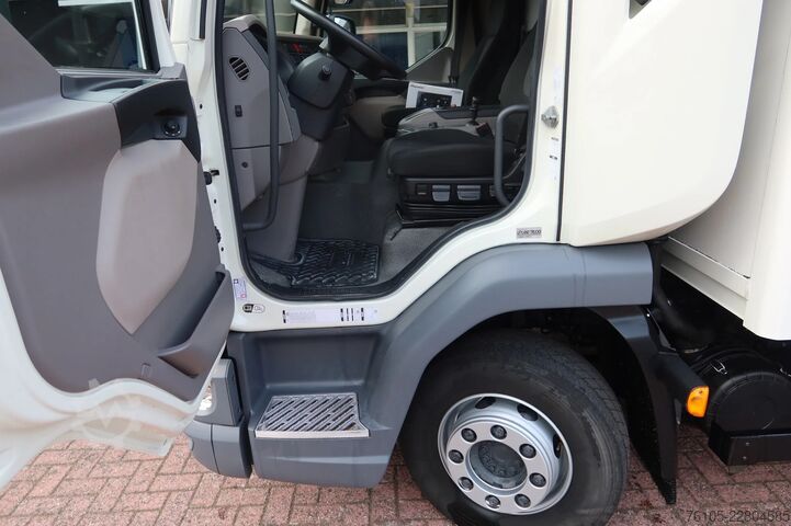 Box body DAF LF 230 FA Bak +Dhollandia 1500 Kg klep + rolstops
