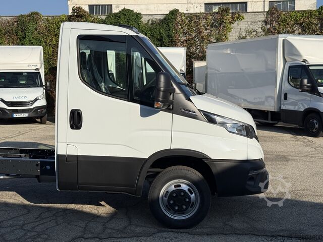 Van chassis Iveco DAILY 35-180