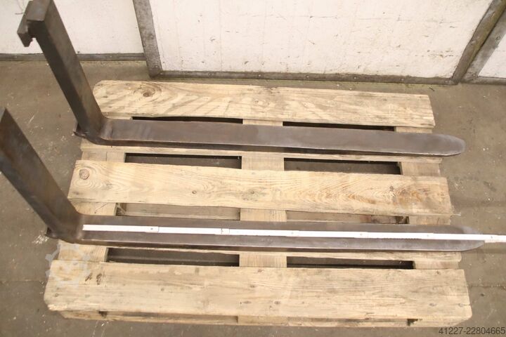 Fork tines Cascade 80 x 40 Länge 1200 mm K1790 EA 001