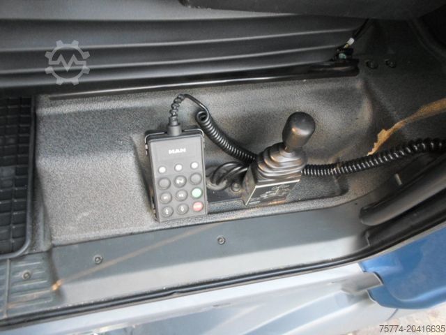 Standard tractor unit MAN TGX 18.500/ 4x4/HAD