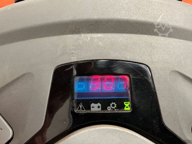 Niederhubkommissionierer Toyota OSE 250 - 307 Stunden !!!!
