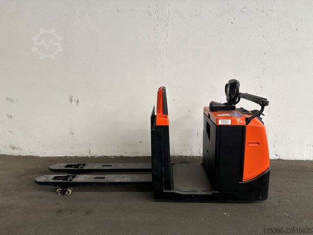 Niederhubkommissionierer Toyota OSE 250 - 266 Stunden !!!!