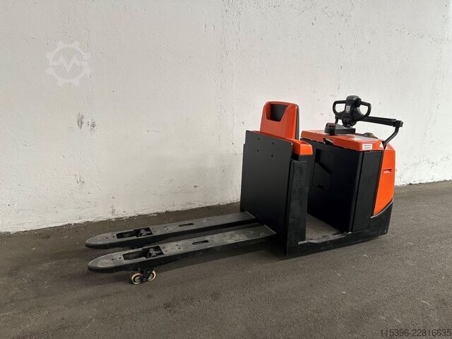 Niederhubkommissionierer Toyota OSE 250 - 266 Stunden !!!!