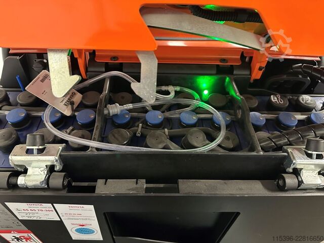 Niederhubkommissionierer Toyota OSE 250 - 18 Stunden !!!!
