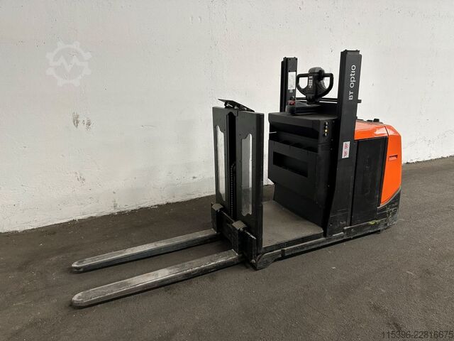 Vertikal-Kommissionierer Toyota OSE 100 - 1401 Stunden !!!!