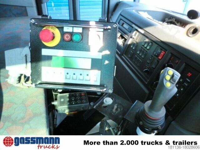 Müllwagen Mercedes-Benz Econic 2628L 6x2 mit SIDEPRESS Aufbau