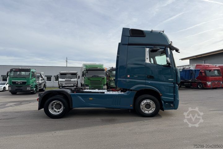 Standard tractor unit Mercedes-Benz Actros 1863 4x2 Retarder Big-Block Full Option