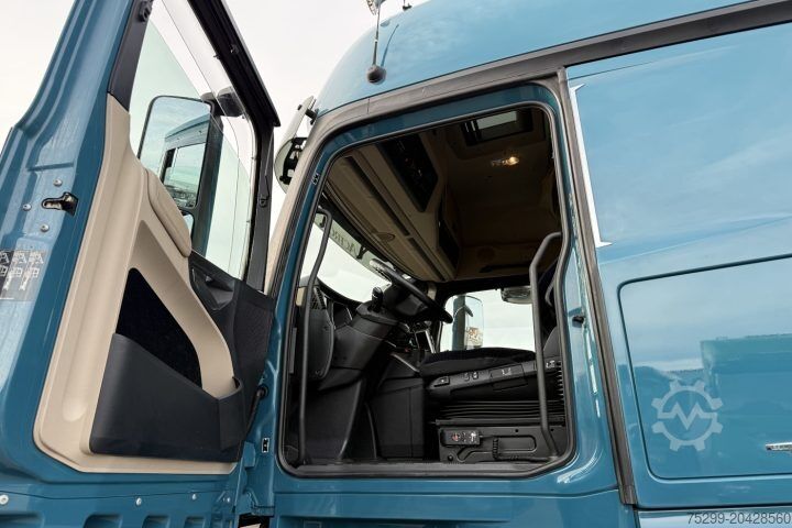 Standard tractor unit Mercedes-Benz Actros 1863 4x2 Retarder Big-Block Full Option