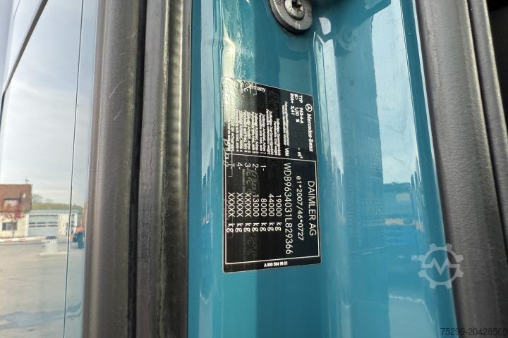 Standard tractor unit Mercedes-Benz Actros 1863 4x2 Retarder Big-Block Full Option