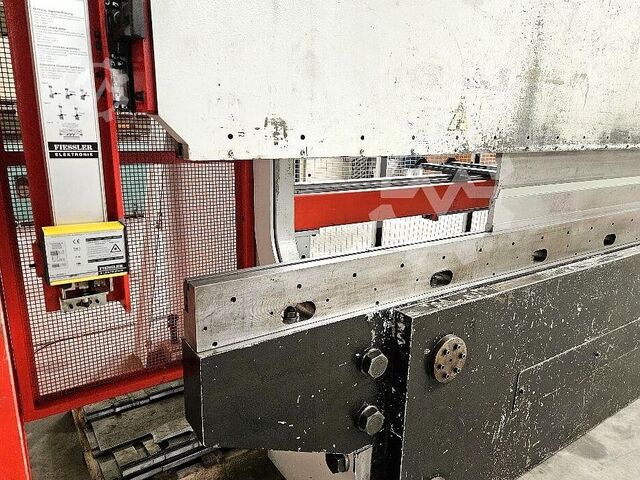 Abkantpresse Perrot Synchro III 2560