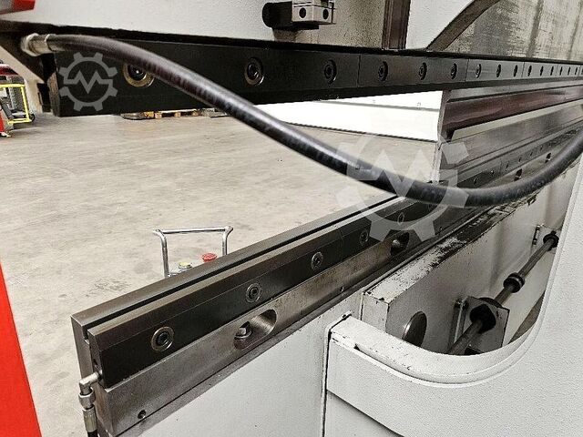 Abkantpresse Perrot Synchro III 2560