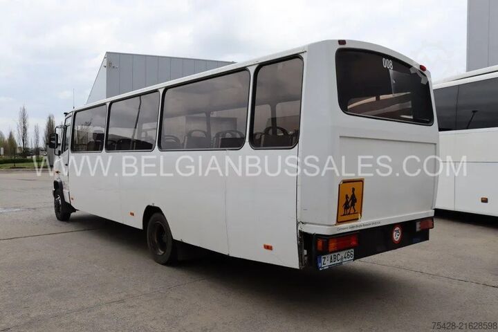 Kleinbus Mercedes-Benz Vario O813 / Lift / Euro 5 /