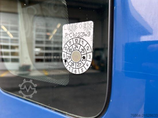 LKW mit Pritsche & Plane IVECO EUROCARGO 120E22 PLANE, SCHALTER LBW