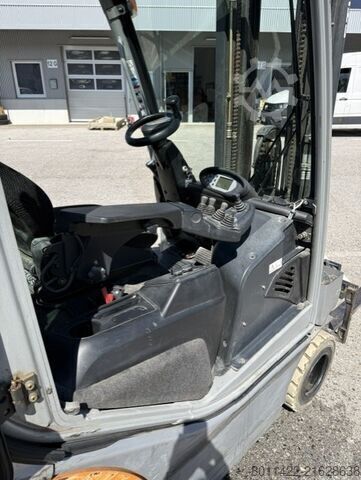 Gabelstapler Still RX70-20
