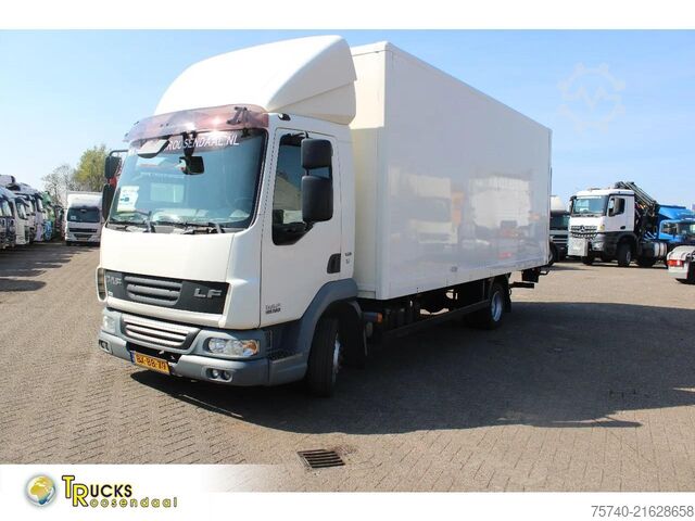 Koffer DAF LF 45.160 + EURO 5 + LIFT +MANUAL +  7.5T