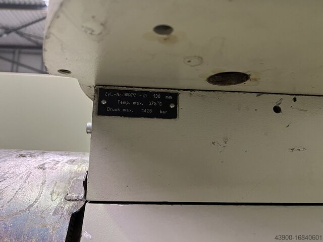 Injection molding machine KraussMaffei KM 650 - 8000 CM