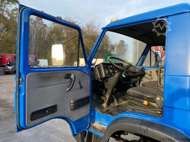 Pick-up van MAN 8.180  BB 4x4 Hiab LK Pritschenaufbau