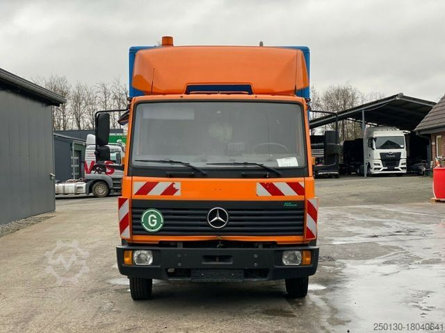 Vacuum tank truck MERCEDES-BENZ 811 Kanalreiniger Büro Generator Equipment