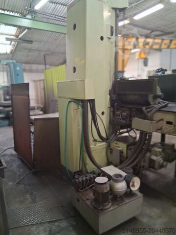 Tischbohrmaschine TOS WH 10 NC