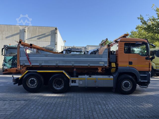 Truck chassis MAN TGS 28.400 6X4H-4 BL