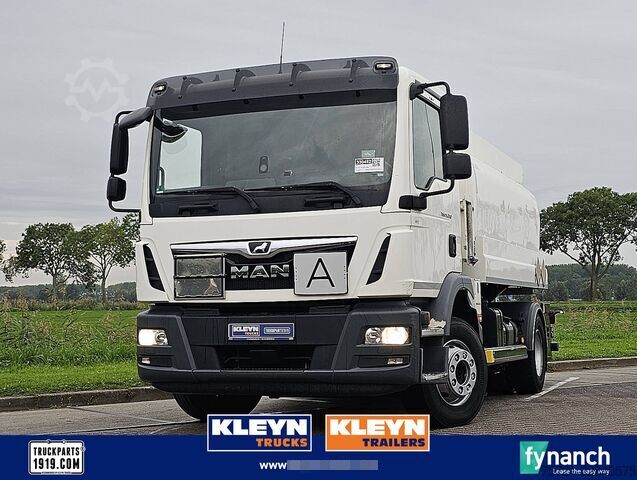 Tankwagen MAN 15.250 TGM 9000LTR FUEL +PUMP