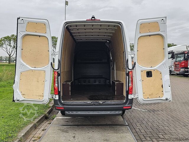 Hochdachkombi MERCEDES-BENZ SPRINTER 317 L3H2 Automaat MBUX10