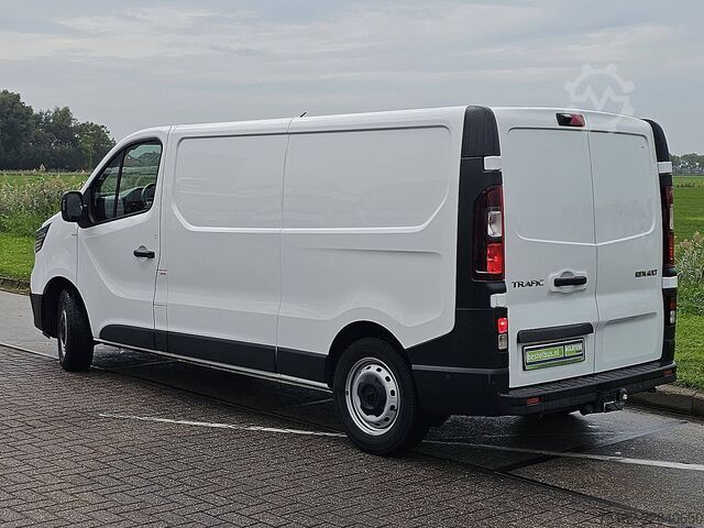Hochdachkombi RENAULT TRAFIC 2.0 DCI L2H1 Airco Trekhaak
