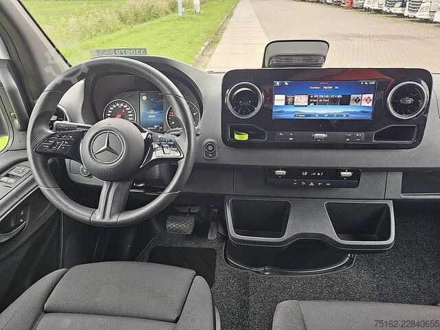 Hochdachkombi MERCEDES-BENZ SPRINTER 317 L3H2 Automaat MBUX10
