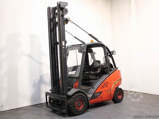 LPG Forklifts Linde H 30 T-02  393