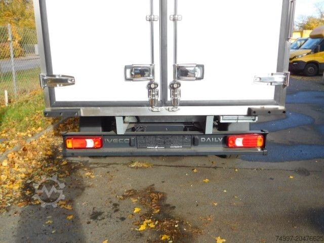 Refrigerator body van IVECO 35S16HA8 Hi-Matic Tiefkühl-Koffer