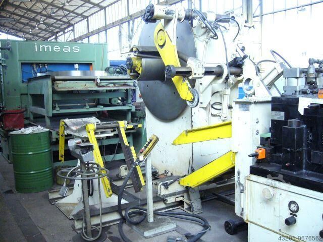 Decoiling/levelling/feeding line 4 t HEILBRONN