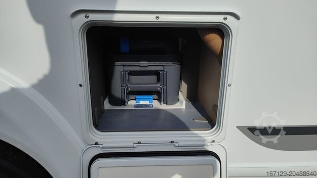 Teilintegriertes Wohnmobil LMC Tourer Lift H 730G - Einzelbetten & Hubbett Fiat