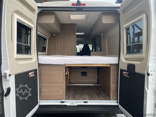 Kastenwagen Wohnmobil / Campervan CARADO CV 600 (entry/Rudi) mit Beschädig.