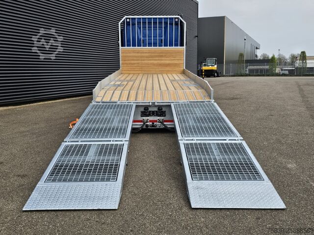 Recovery vehicle Mercedes-Benz ACTROS 2551 6X2 / OPRIJ - MACHINE TRANSPORT