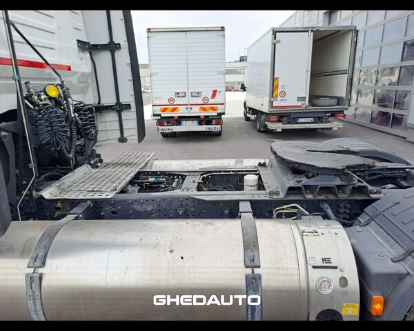 Standard SZM IVECO TRATTORE STRADALE S - WAY 460 LNG METANO