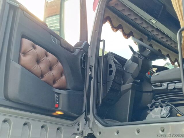 Standard-SZM MAN TGX 18.520 GX - New - D30 - Retarder - Night cl...