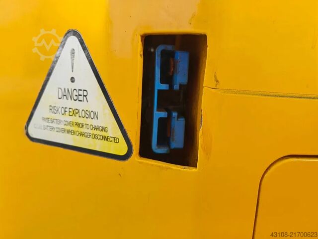 Electric tractor Bradshaw PT1500