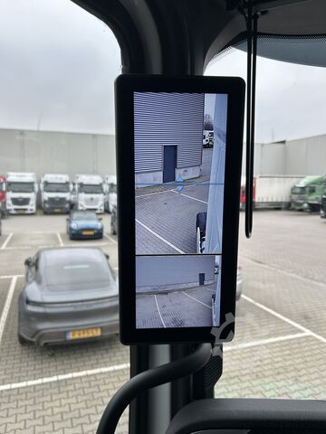 Standard tractor DAF XG 480 FT / 142 dkm / Tacho V2 / Mirror Cams / ...