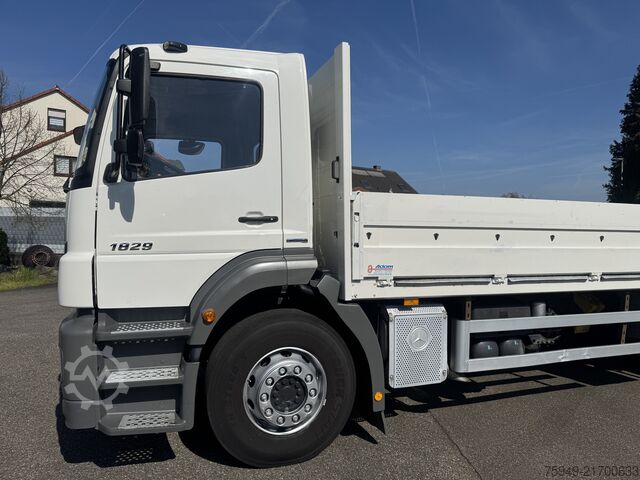 Axor 1829 L flatbed, 7.35 m, air suspension Mercedes-Benz Axor 1829 L Pritsche 7,35m, Luftfederung