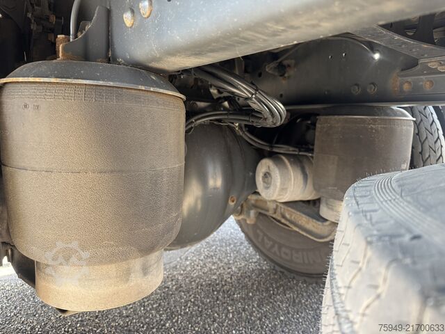 Axor 1829 L flatbed, 7.35 m, air suspension Mercedes-Benz Axor 1829 L Pritsche 7,35m, Luftfederung