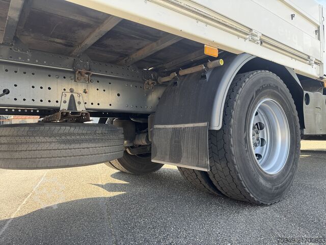 Axor 1829 L flatbed, 7.35 m, air suspension Mercedes-Benz Axor 1829 L Pritsche 7,35m, Luftfederung